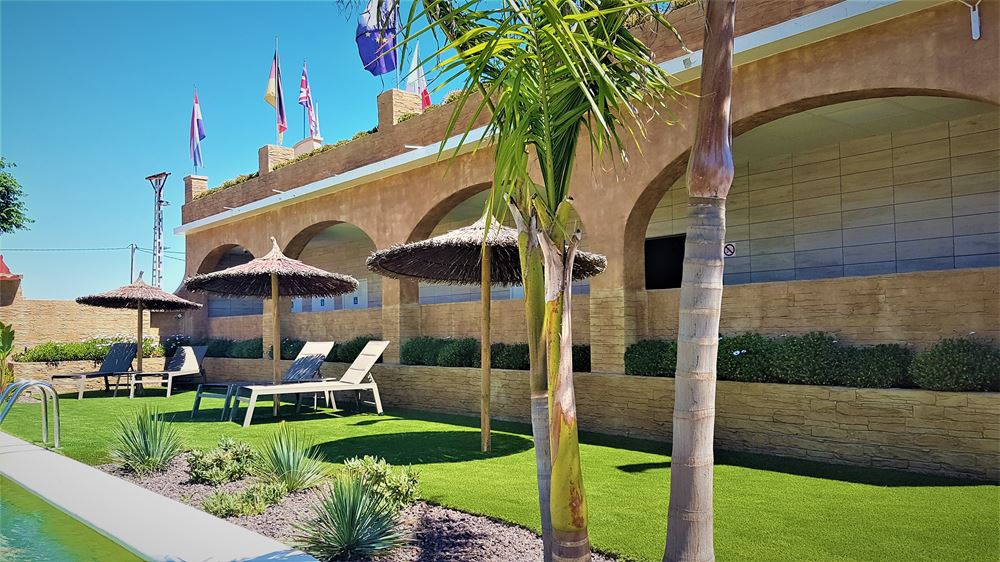 Services de l' aire de camping-car Xeraco Campers, (Playa de Xeraco