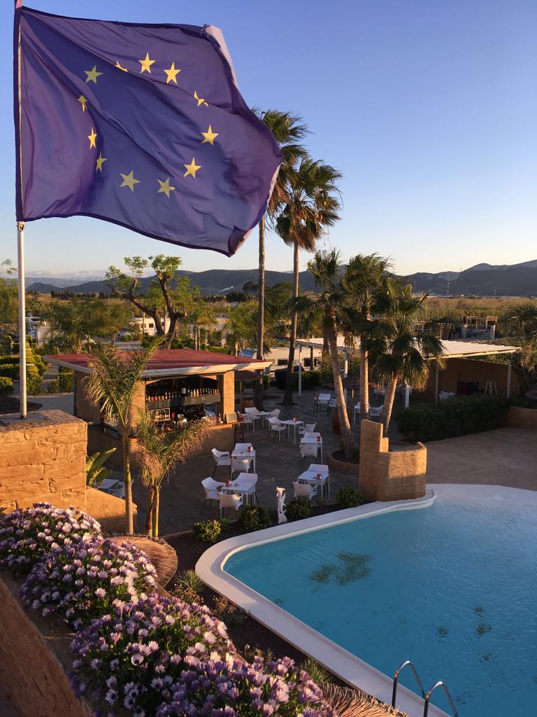 Services de l' aire de camping-car Xeraco Campers, (Playa de Xeraco